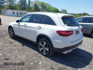 2019 Mercedes-Benz GLC 300 z VIN WDC0G4JB8KF594043, wystawiony jako IAAI lot #41999378 z przebiegiem 65 273 mil mil oraz . Historia ofert i sprzedaży dostępna na DreamBid. Obrazek 3.