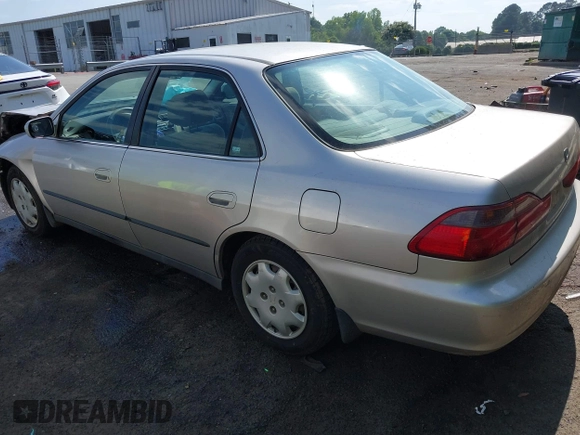 1998 Honda Accord LX with VIN 1HGCG5648WA084802, listed as a IAAI auction lot 42424338 with 201,552 mi miles and . Bid and sale history available at DreamBid. Image 3.