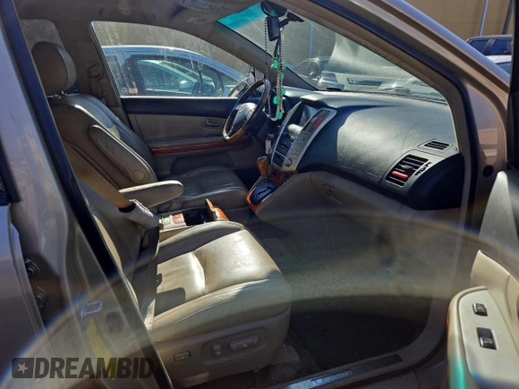 2008 Lexus RX 400h with VIN JTJGW31U082006748, listed as a Copart auction lot 86556234 with 241,549 mi miles and Clean Title. Bid and sale history available at DreamBid. Image 5.