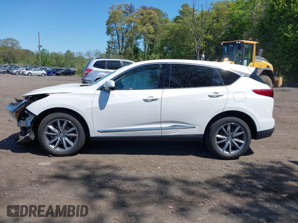 2024 Acura RDX Technology with VIN 5J8TC2H57RL017388, listed as a IAAI auction lot 42236007 with 14,261 mi miles and . Bid and sale history available at DreamBid. Image 15.