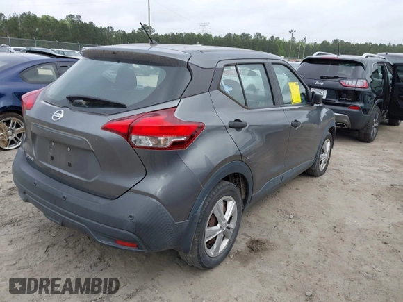 2020 Nissan Kicks S z VIN 3N1CP5BV9LL530914, wystawiony jako IAAI lot #41963479 z przebiegiem 93 062 mil mil oraz . Historia ofert i sprzedaży dostępna na DreamBid. Obrazek 4.