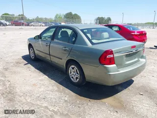2005 Chevrolet Malibu with VIN 1G1ZS52F45F256302, listed as a IAAI auction lot 41964761 with 198,233 mi miles. Bid and sale history available at carsss.com. Image 3.