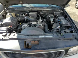 2000 GMC Denali z VIN 1GKEK13R8YR109690, wystawiony jako Copart lot #76165584 z przebiegiem 153 366 mil mil oraz Szkody całkowita. Historia ofert i sprzedaży dostępna na DreamBid. Obrazek 12.