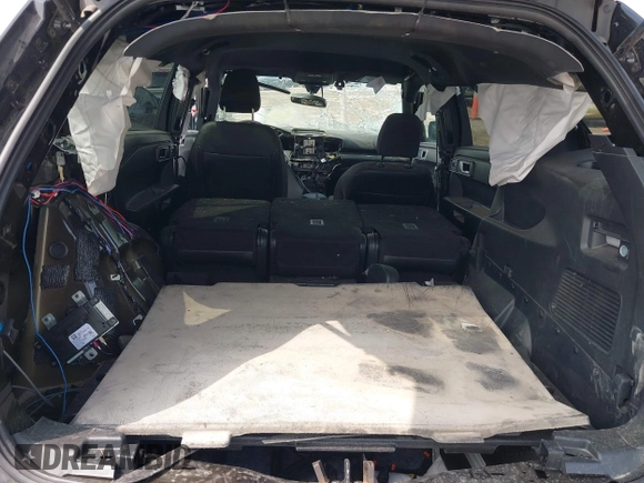 2023 Ford Police Interceptor Utility z VIN 1FM5K8AB5PGC00433, wystawiony jako IAAI lot #42087390 z przebiegiem Nie podano mil oraz . Historia ofert i sprzedaży dostępna na DreamBid. Obrazek 8.