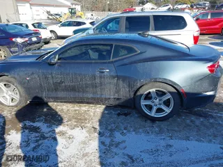 2021 Chevrolet Camaro 2LT with VIN 1G1FD1RX7M0137844, listed as a IAAI auction lot 41328402 with 41,164 mi miles. Bid and sale history available at carsss.com. Image 14.