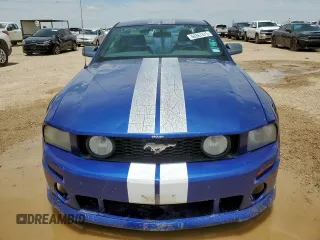 2005 Ford Mustang GT Deluxe with VIN 1ZVFT82H755197985, listed as a Copart auction lot 60367475 with 135,479 mi miles and Clean title. Bid and sale history available at DreamBid. Image 5.