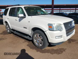 2008 Ford Explorer Limited z VIN 1FMEU65858UA01480, wystawiony jako IAAI lot #41360344 z przebiegiem 99 425 mil mil oraz . Historia ofert i sprzedaży dostępna na DreamBid. Obrazek 1.
