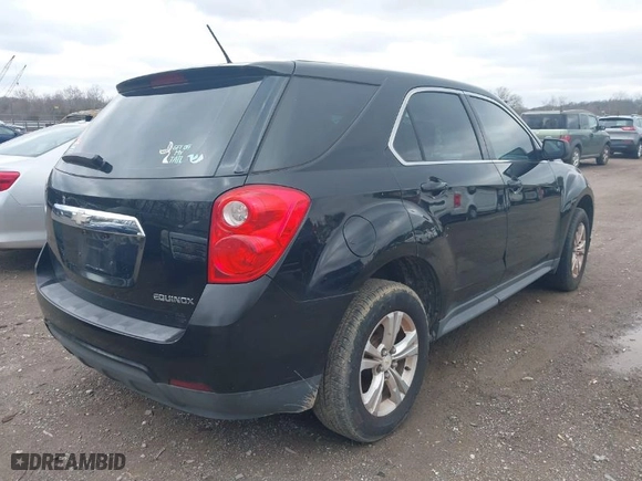 2013 Chevrolet Equinox LS with VIN 2GNALBEK8D1220473, listed as a IAAI auction lot 41734800 with 211,391 mi miles. Bid and sale history available at carsss.com. Image 4.