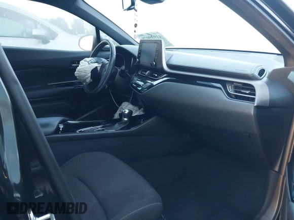 2019 Toyota C-HR XLE with VIN JTNKHMBXXK1034717, listed as a IAAI auction lot 41939078 with 56,309 mi miles. Bid and sale history available at carsss.com. Image 5.