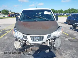 2017 Nissan NV200 S с VIN 3N6CM0KN5HK696818, выставлен на аукционе IAAI как лот 40334418 с пробегом 219 841 миль миль и . История ставок и продаж доступна на DreamBid. Изображение 13.