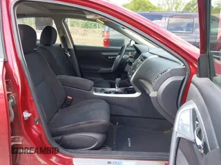 2014 Nissan Altima S with VIN 1N4AL3AP7EC279077, listed as a IAAI auction lot 42169147 with 54,811 mi miles and . Bid and sale history available at carsss.com. Image 5.