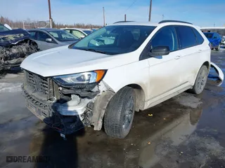 2022 Ford Edge SE with VIN 2FMPK4G91NBA10669, listed as a IAAI auction lot 41896336 with 51,583 mi miles. Bid and sale history available at carsss.com. Image 18.