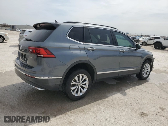 2018 Volkswagen Tiguan SEL with VIN 3VV3B7AX9JM054439, listed as a Copart auction lot 48142935 with 79,669 mi miles and Salvage title. Bid and sale history available at DreamBid. Image 3.