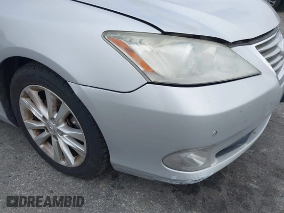 2010 Lexus ES 330 z VIN JTHBK1EG9A2386744, wystawiony jako IAAI lot #42378931 z przebiegiem 156 822 mil mil oraz . Historia ofert i sprzedaży dostępna na DreamBid. Obrazek 6.