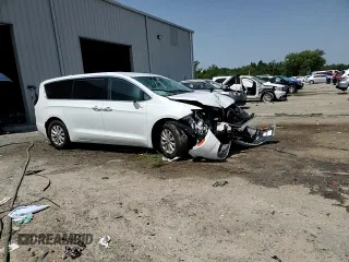 2018 Chrysler Pacifica Touring Plus with VIN 2C4RC1FGXJR279313, listed as a Copart auction lot 57181415 with Not provided miles and Salvage title. Bid and sale history available at DreamBid. Image 15.