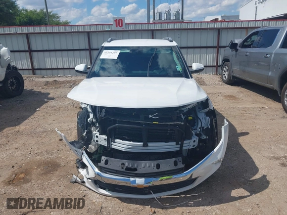 2025 Chevrolet TrailBlazer LT with VIN KL79MPSP8SB086368, listed as a IAAI auction lot 42244297 with 9,313 mi miles and . Bid and sale history available at DreamBid. Image 13.