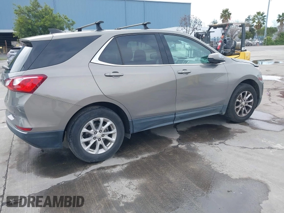2018 Chevrolet Equinox LT with VIN 3GNAXJEV8JS567150, listed as a IAAI auction lot 41735853 with 156,078 mi miles and . Bid and sale history available at carsss.com. Image 4.