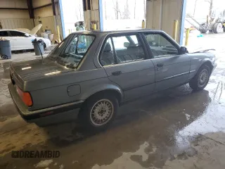 1989 BMW 3 Series 325i with VIN WBAAD2305KED23370, listed as a Copart auction lot 43777225 with 194,949 mi miles and Salvage Title. Bid and sale history available at carsss.com. Image 3.