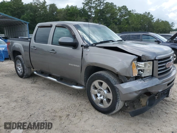 2013 GMC Sierra 1500 SLT with VIN 3GTP2WE25DG134770, listed as a Copart auction lot 59616535 with 212,304 mi miles and Salvage title. Bid and sale history available at DreamBid. Image 4.