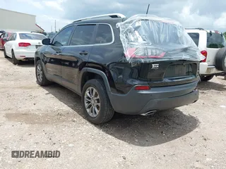 2019 Jeep Cherokee Latitude Plus with VIN 1C4PJLLX9KD333220, listed as a IAAI auction lot 42512218 with 81,064 mi miles and . Bid and sale history available at DreamBid. Image 3.