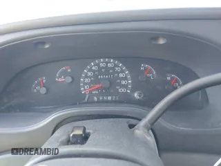 2003 Ford Econoline Cargo с VIN 1FTNE24L23HA98641, выставлен на аукционе IAAI как лот 41285948 с пробегом 257 510 миль миль и . История ставок и продаж доступна на DreamBid. Изображение 7.