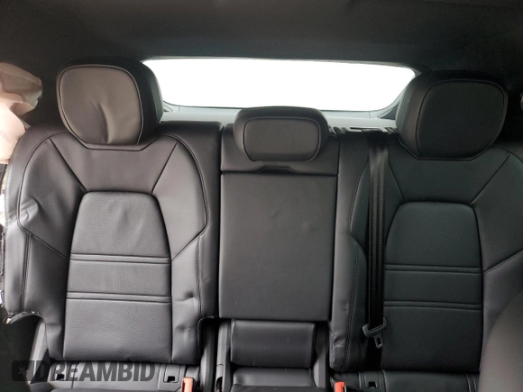 2024 Porsche Cayenne with VIN WP1BA2AY0RDA51881, listed as a Copart auction lot 76013834 with 10,143 mi miles and Salvage title. Bid and sale history available at DreamBid. Image 10.