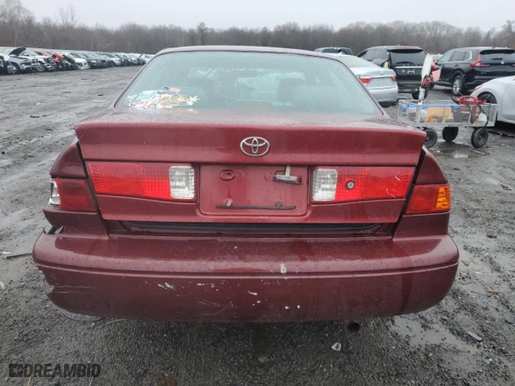 2000 Toyota Camry CE with VIN JT2BG22K4Y0513769, listed as a Copart auction lot 49220245 with 184,793 mi miles and Clean Title. Bid and sale history available at carsss.com. Image 6.