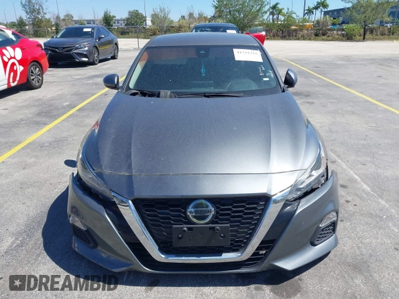 2022 Nissan Altima 2.5 SV with VIN 1N4BL4DV8NN388866, listed as a IAAI auction lot 41711215 with 54,999 mi miles. Bid and sale history available at carsss.com. Image 12.