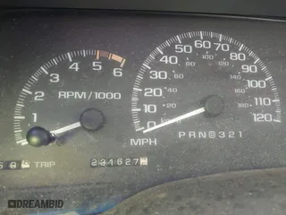 2000 GMC Denali with VIN 1GKEK13R7YR159609, listed as a IAAI auction lot 41828674 with 231,627 mi miles. Bid and sale history available at carsss.com. Image 7.