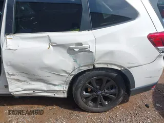 2019 Subaru Forester Special Sports с VIN JF2SKAPC7KH488880, выставлен на аукционе IAAI как лот 42509648 с пробегом 63 876 миль миль и . История ставок и продаж доступна на DreamBid. Изображение 19.