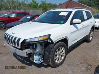 2016 Jeep Cherokee Latitude with VIN 1C4PJMCS6GW236286, listed as a IAAI auction lot 42492859 with 152,242 mi miles and . Bid and sale history available at DreamBid. Image 17.