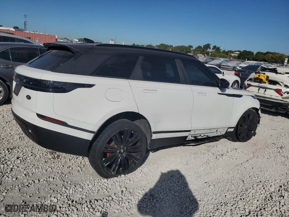 2018 Land Rover Range Rover Velar S with VIN SALYB2RX7JA775554, listed as a Copart auction lot 82281164 with 0 mi miles and Salvage Title. Bid and sale history available at carsss.com. Image 3.