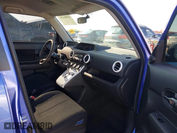 2010 Scion xB z VIN JTLZE4FE0A1114647, wystawiony jako IAAI lot #42046291 z przebiegiem 204 652 mil mil oraz . Historia ofert i sprzedaży dostępna na DreamBid. Obrazek 5.