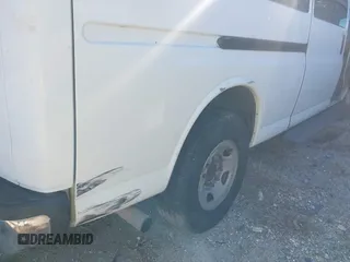 2006 Chevrolet Express Passenger with VIN 1GAHG39U961199535, listed as a IAAI auction lot 41718438 with 271,298 mi miles and . Bid and sale history available at DreamBid. Image 14.