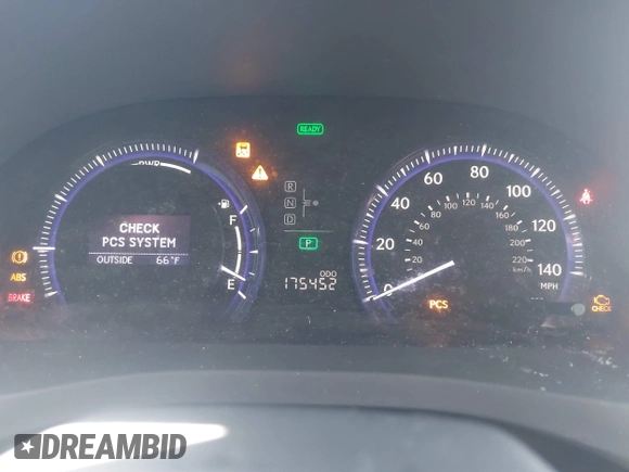 2010 Lexus HS 250h with VIN JTHBB1BAXA2000929, listed as a IAAI auction lot 42067247 with 175,452 mi miles. Bid and sale history available at carsss.com. Image 7.