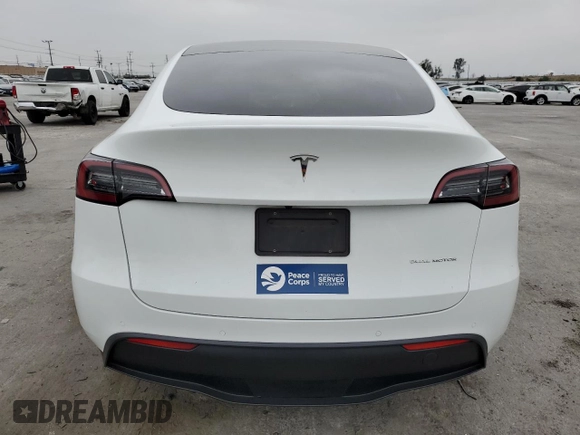 2022 Tesla Model Y Long Range z VIN 7SAYGDEE3NF481660, wystawiony jako Copart lot #54398215 z przebiegiem 48 587 mil mil oraz Szkoda całkowita • Salvage title. Historia ofert i sprzedaży dostępna na DreamBid. Obrazek 6.