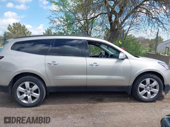 2016 Chevrolet Traverse LT z VIN 1GNKVGKD3GJ195932, wystawiony jako IAAI lot #42243260 z przebiegiem 122 449 mil mil oraz . Historia ofert i sprzedaży dostępna na DreamBid. Obrazek 13.