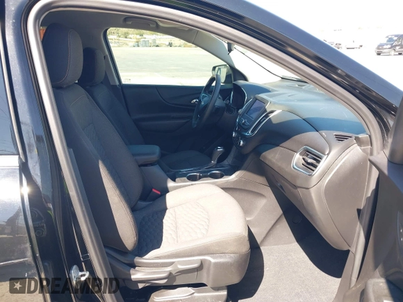 2020 Chevrolet Equinox LT with VIN 3GNAXKEV9LL188824, listed as a IAAI auction lot 41788255 with 42,727 mi miles. Bid and sale history available at carsss.com. Image 5.