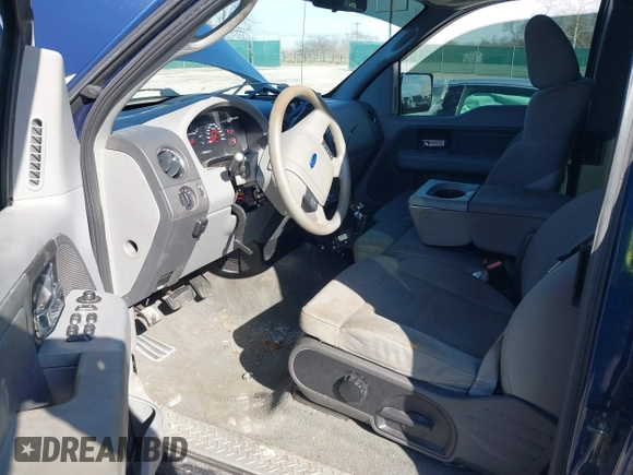 2008 Ford F-150 XLT with VIN 1FTPX14508FA28251, listed as a IAAI auction lot 41446134 with 114,305 mi miles and . Bid and sale history available at DreamBid. Image 5.