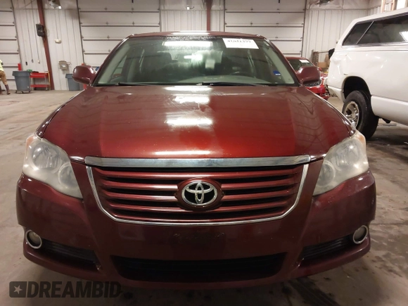 2008 Toyota Avalon XL with VIN 4T1BK36B48U316840, listed as a IAAI auction lot 41631377 with 202,094 mi miles. Bid and sale history available at carsss.com. Image 12.
