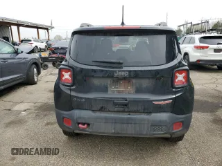 2020 Jeep Renegade Trailhawk z VIN ZACNJBC16LPM03446, wystawiony jako Copart lot #51258785 z przebiegiem 27 683 mil mil oraz Szkoda całkowita • Salvage title. Historia ofert i sprzedaży dostępna na DreamBid. Obrazek 6.