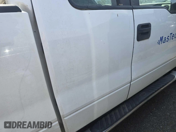 2013 Ford F-150 XL z VIN 1FTFX1EF5DFB22784, wystawiony jako IAAI lot #42651808 z przebiegiem 204 172 mil mil oraz . Historia ofert i sprzedaży dostępna na DreamBid. Obrazek 20.