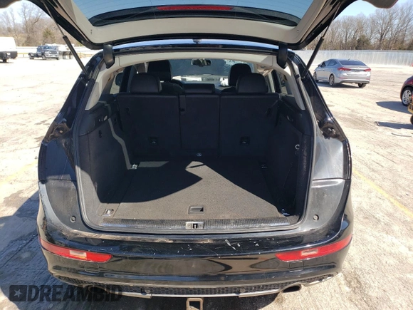 2015 Audi Q5 Premium Plus with VIN WA1DGAFPXFA083733, listed as a Copart auction lot 48140405 with 209,772 mi miles and Salvage title. Bid and sale history available at DreamBid. Image 6.