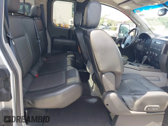 2004 Nissan Titan SE с VIN 1N6AA06B64N576675, выставлен на аукционе IAAI как лот 42689929 с пробегом 57 120 миль миль и . История ставок и продаж доступна на DreamBid. Изображение 8.