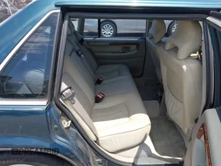 1998 Volvo S90 с VIN YV1KS9605W1128293, выставлен на аукционе IAAI как лот 42332645 с пробегом 252 576 миль миль и . История ставок и продаж доступна на DreamBid. Изображение 8.