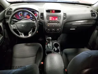 2015 Kia Sorento LX with VIN 5XYKTCA61FG643335, listed as a Copart auction lot 79863484 with 96,152 mi miles and Clean Title. Bid and sale history available at carsss.com. Image 8.