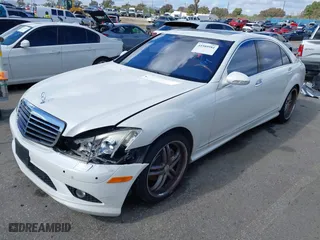 2009 Mercedes-Benz S-Class 5.5L V8 with VIN WDDNG71X09A272339, listed as a IAAI auction lot 41589581 with 130,972 mi miles. Bid and sale history available at carsss.com. Image 21.