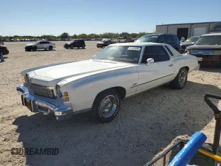 1974 Chevrolet Monte Carlo z VIN 1H57H4R75663, wystawiony jako Copart lot #81492924 z przebiegiem 90 431 mil mil oraz Tytuł czysty. Historia ofert i sprzedaży dostępna na DreamBid. Obrazek 1.