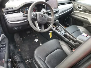 2024 Jeep Compass Latitude Lux with VIN 3C4NJDFN4RT583671, listed as a Copart auction lot 43194835 with 20,124 mi miles and Salvage title. Bid and sale history available at DreamBid. Image 8.