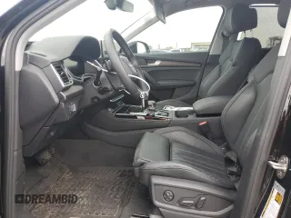 2024 Audi Q5 Premium Plus z VIN WA1BBAFY1R2000476, wystawiony jako Copart lot #84108294 z przebiegiem 11 209 mil mil oraz Szkoda całkowita • Salvage title. Historia ofert i sprzedaży dostępna na DreamBid. Obrazek 7.